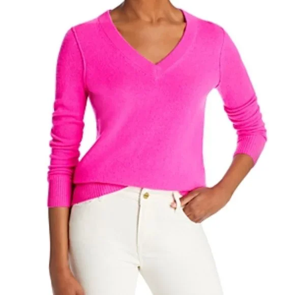 AQUA Cashmere V-Neck Cashmere Sweater - Picture 1 of 1